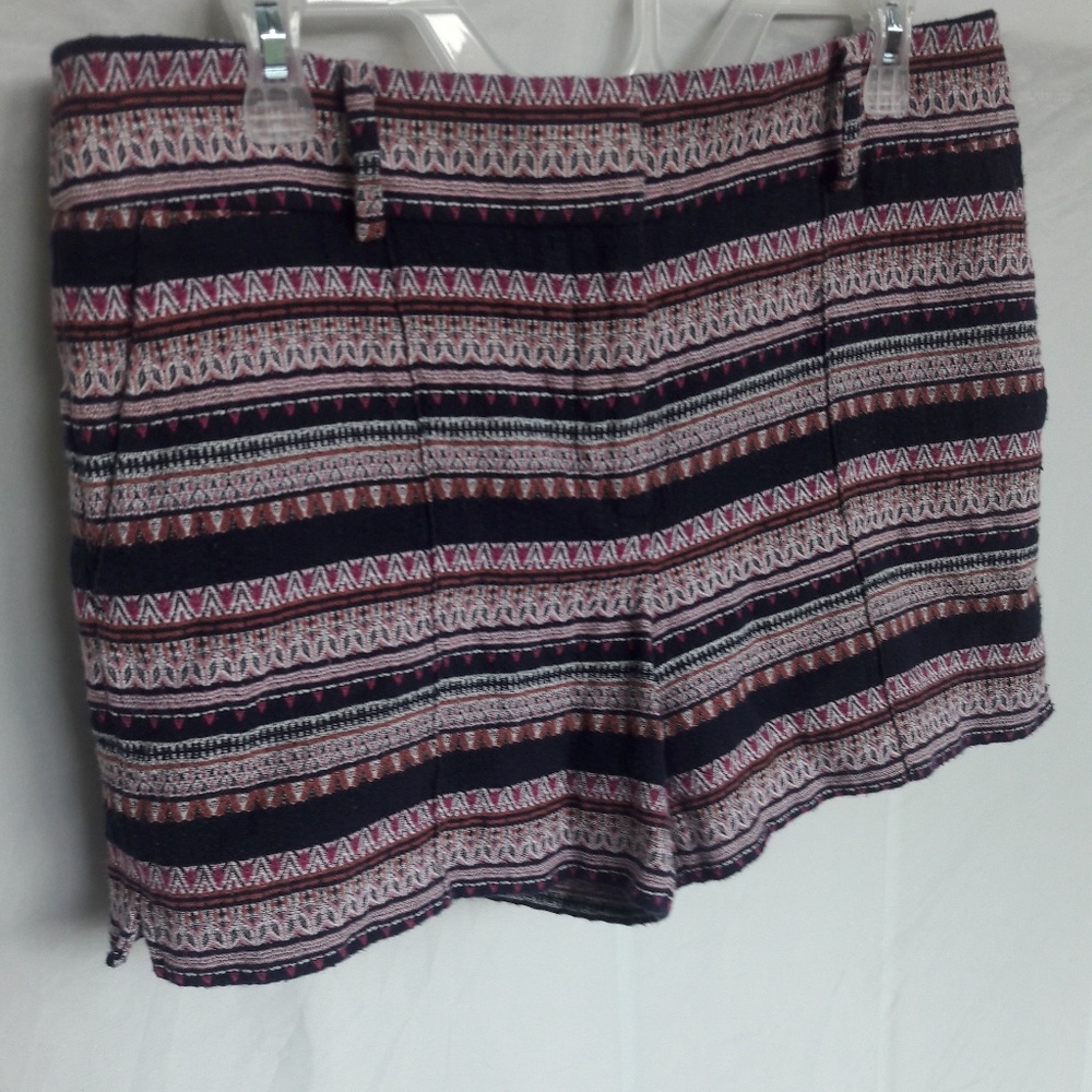 Ann Taylor LOFT Riveria shorts